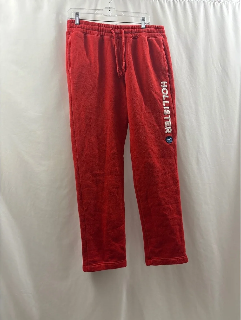 Hollister Men’s Red Fleece Sweatpants with Logo Embroidery Medium Spell Out - Picture 2 of 6